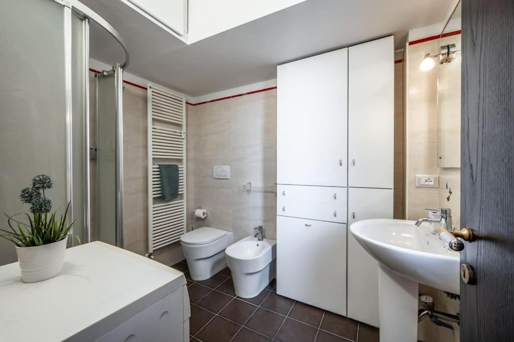 Appartamento Sotto Le Due Torri 5* Bologna Esterno foto